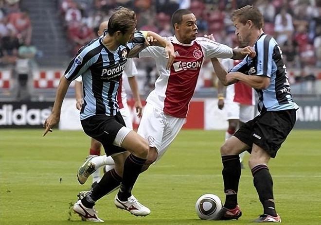 篮球更多体 篮球更多体