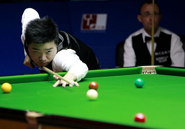 轻松战胜菲 轻松战胜菲