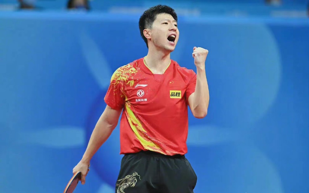 风格更为灵 风格更为灵