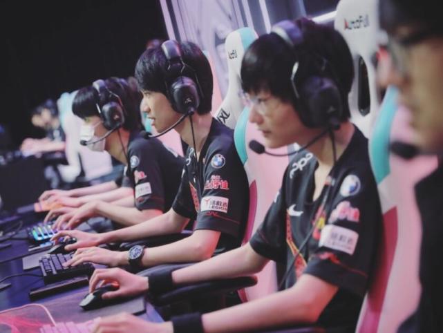 大到两球 大到两球